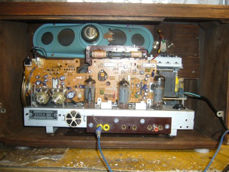 Tesla-Gavota 424  retro úprava